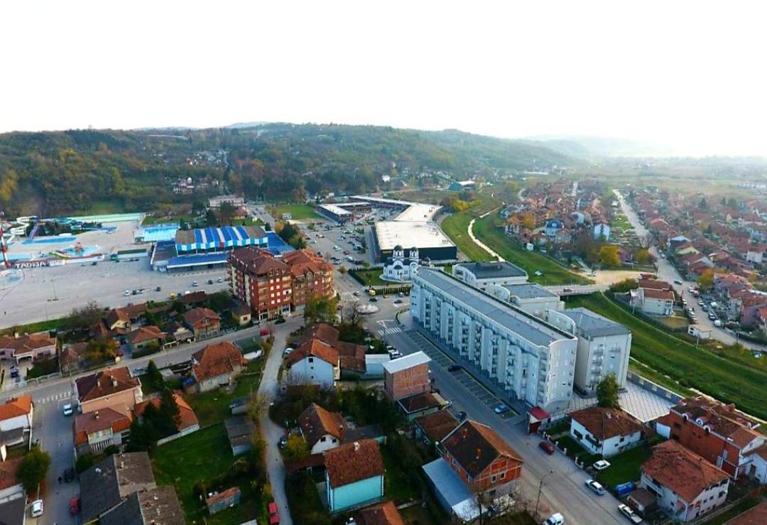 Royalwings Apartman Jagodina Eksteriør bilde